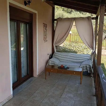 Nyaraló Summer Escape Metamórfoszi