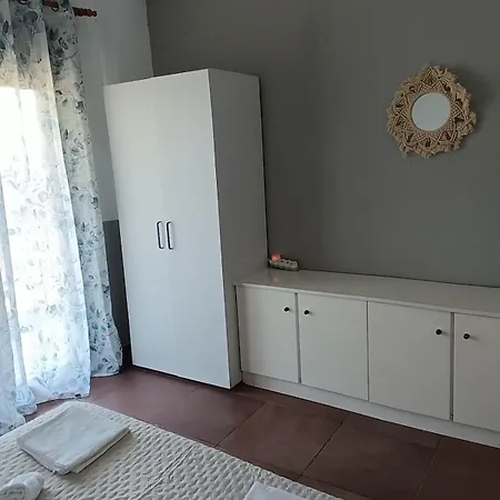 Nyaraló Summer Escape Metamórfoszi